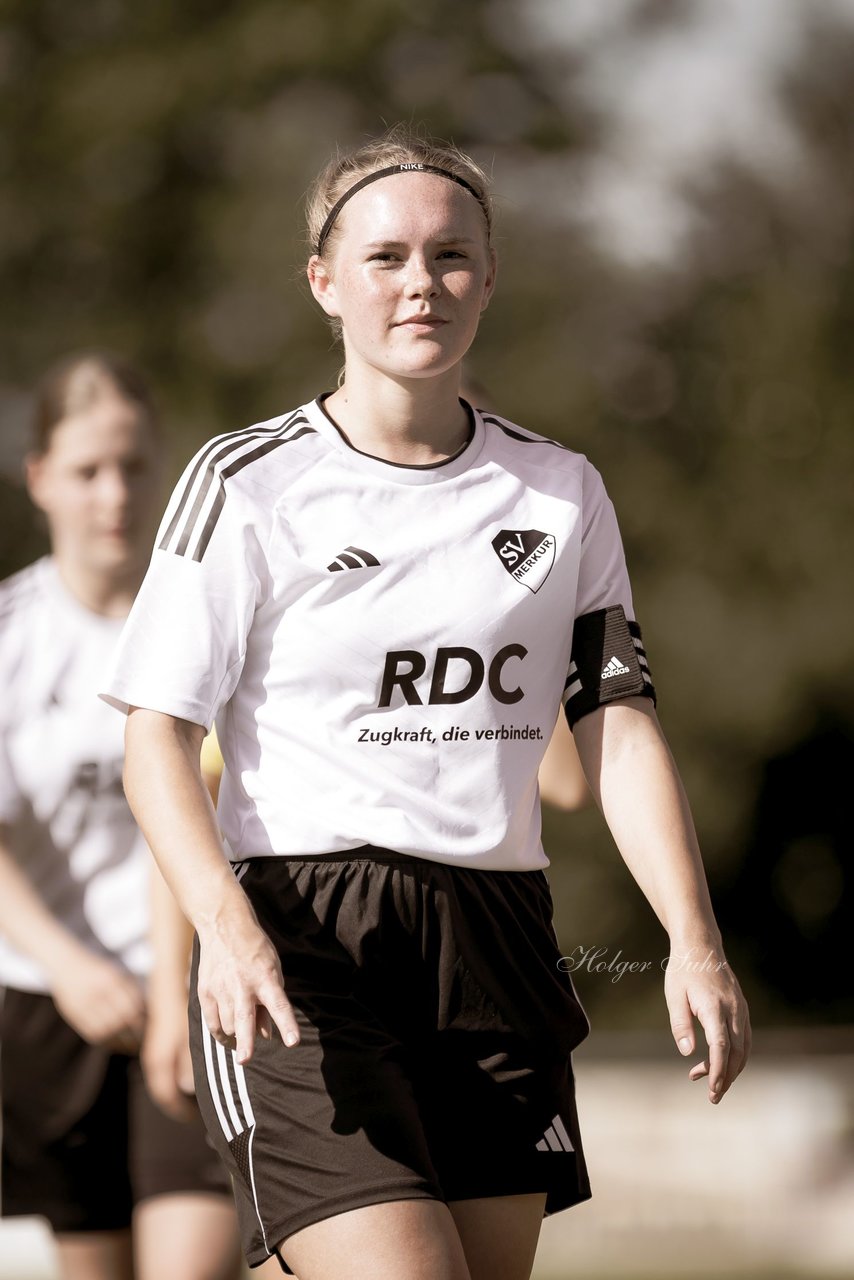 Bild 77 - F Merkur Hademarschen - SV Frisia 03 Risum-Lindholm : Ergebnis: 1:1